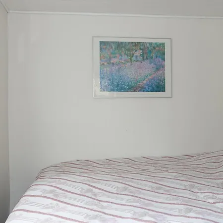 2 Bedroom Lovely In *